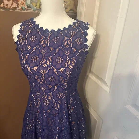 City Studio Elegant Blue Lace Dress Size 7 like new - Picture 1 of 7